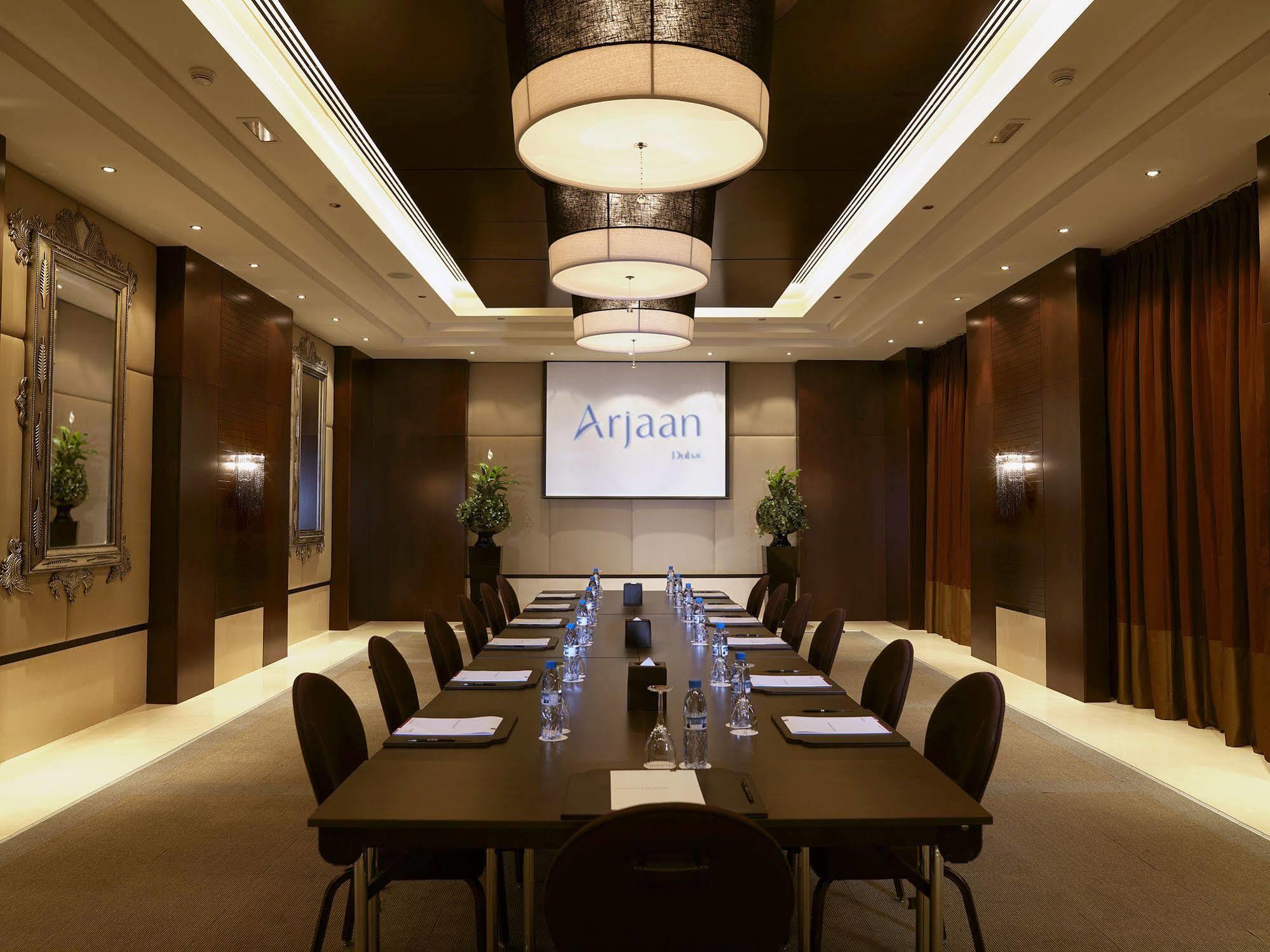 Arjaan By Rotana - Media Hotel 4*